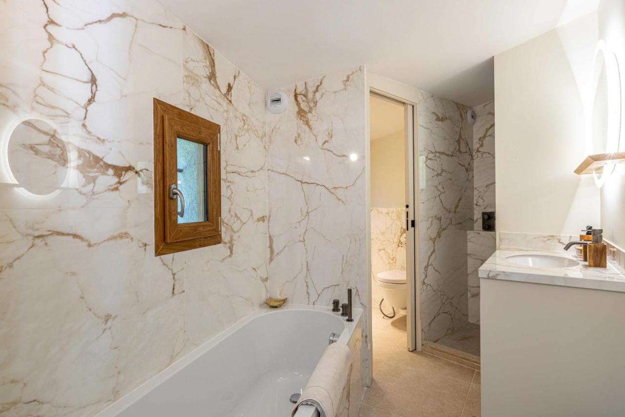 Luxurious With Heated Pool 5br-10p - *